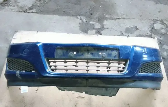Opel Astra H Front bumper 