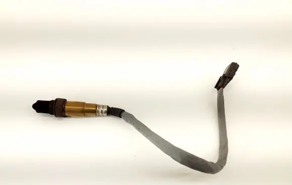 Nissan X-Trail T32 Lambda probe sensor 226A41733R H8201395330