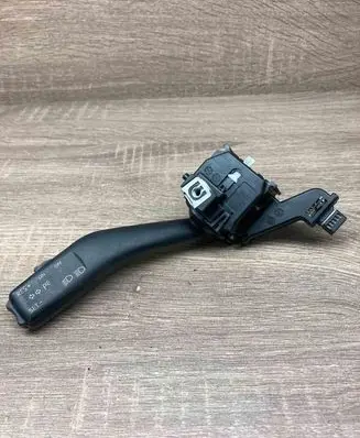 Volkswagen PASSAT B6 Indicator stalk 1K0953513A