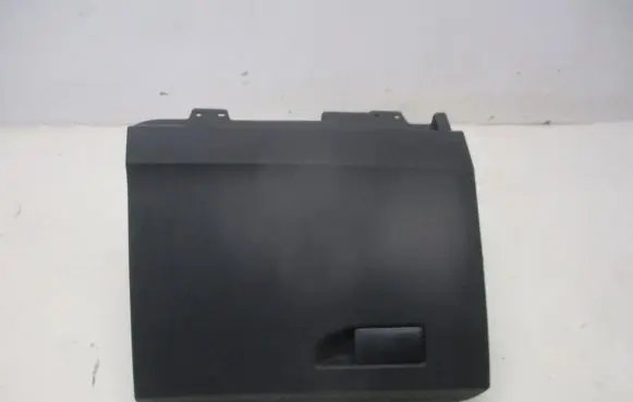 Peugeot 3008 II Glove box