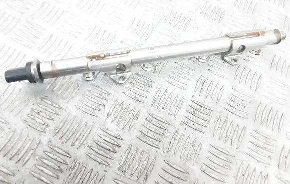 Seat Leon (5F) Fuel main line pipe 04E133320D