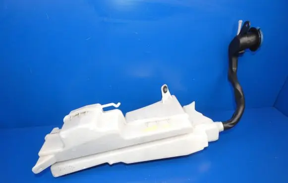 Volvo V60 Windshield washer fluid reservoir/tank 30747576