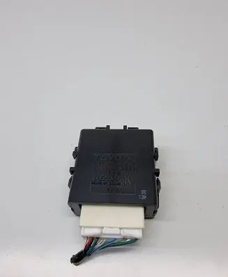 Lexus NX Window control relay 8594042030