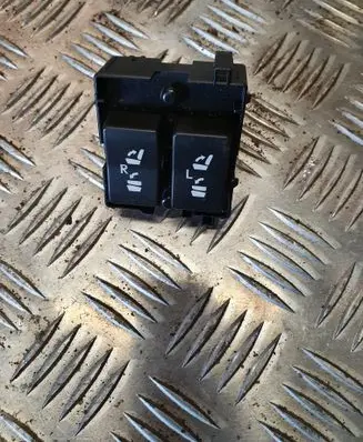 Lexus RX 450H Seat control switch 18B189