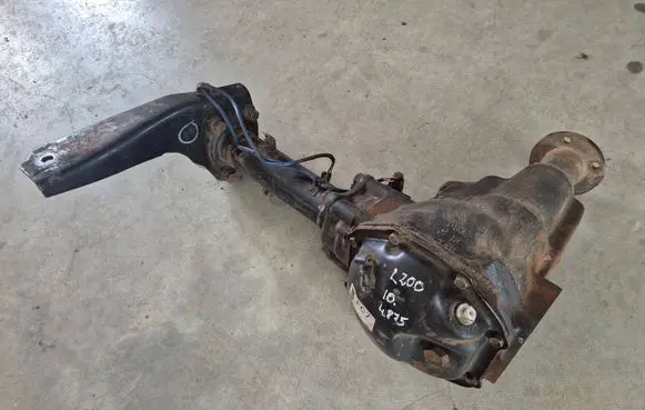Mitsubishi L200 Front differential MR325057