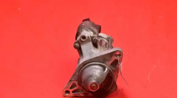 Toyota Yaris Starter motor 28100-0Y020
