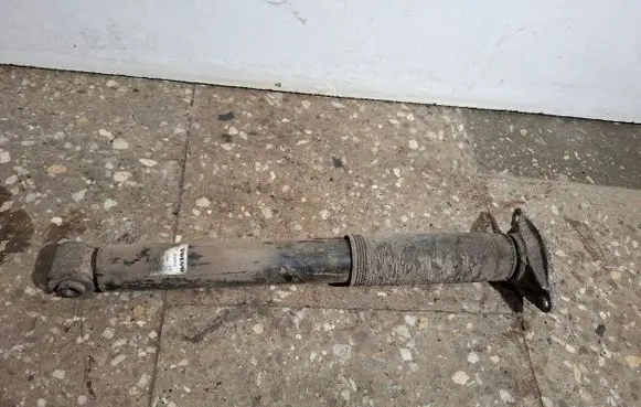 Volvo S60 Rear shock absorber/damper 31262910