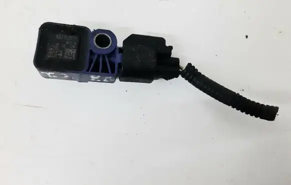 Volvo V50 Airbag deployment crash/impact sensor 30775522