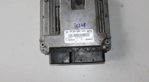 Opel Insignia A Engine control unit/module 55585024 0281018769