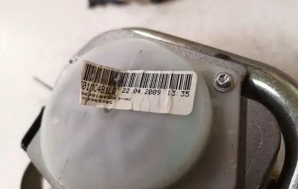 Opel Insignia A Front seatbelt buckle 13303850
