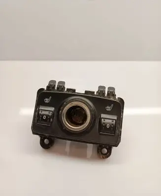 Ford Grand C-MAX Seat heating switch AM5T19K314AC 261708
