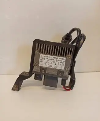 Porsche Boxster 986 Coolant fan relay 99761843603