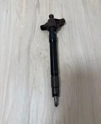 Mazda CX-5 Fuel injector 04R15785 SH0113H50
