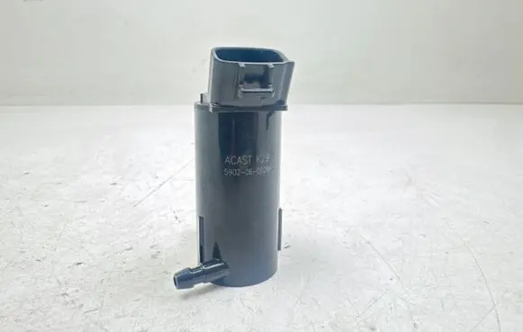Toyota Avensis Verso Windscreen/windshield washer pump 5902060026P