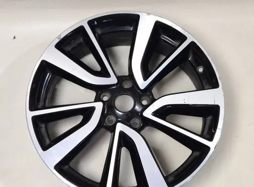 Nissan X-Trail T32 R19 alloy rim 4CB3A MS95