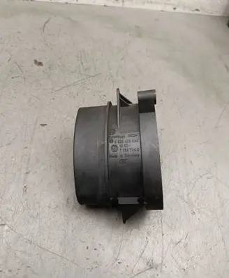 BMW X3 E83 Mass air flow meter 0928400504 7788744