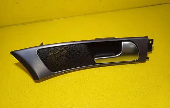 Audi A6 S6 C5 4B Front door interior handle 4B0837020