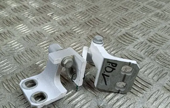 Front door hinge set
