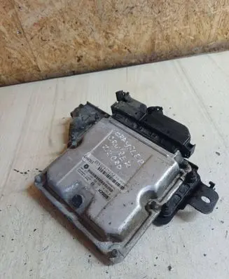Chrysler PT Cruiser Engine control unit/module P05034034AB 1039S00485 0281011093