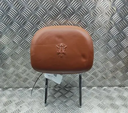 Maserati Quattroporte Front seat headrest 673000486