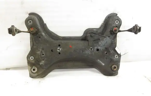 Nissan Primastar Front subframe