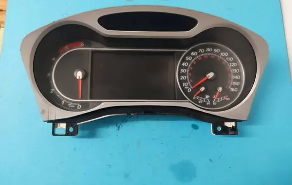 Ford Mondeo MK IV Speedometer (instrument cluster) 8M2T14C026CA 8M2T10849V 8M2T14C026