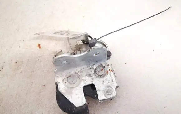 Mercedes-Benz C W203 Seat back rest lock catch 