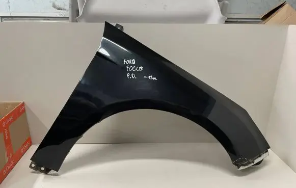 Ford Focus Fender