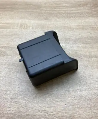 Mercedes-Benz E W211 Glove box central console A2116830075