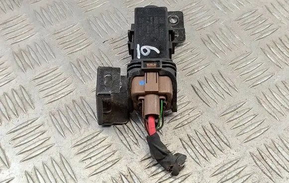 Hyundai Tucson TL Glow plug pre-heat relay 368302A200 GA502805 150224