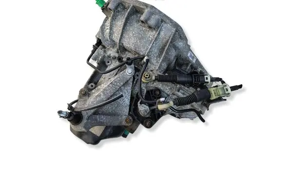 Nissan Note (E11) Manual 5 speed gearbox 8200247902