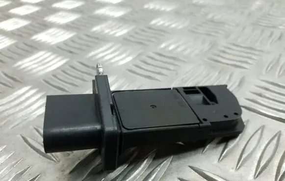 Audi Q7 4L Mass air flow meter 059906461K