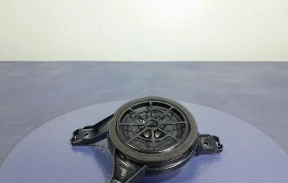 Audi Q7 4M Subwoofer speaker 4M0035398D