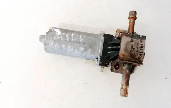 Mercedes-Benz C W203 Sunroof motor/actuator 0390200020 905417-102