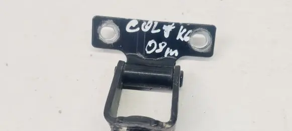 Mitsubishi Colt Tailgate/trunk/boot hinge