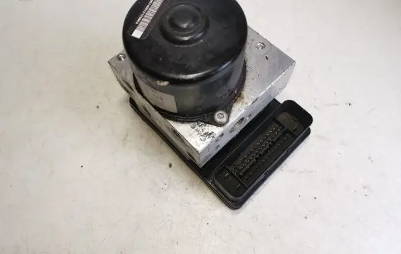 Nissan Navara D40 ABS Pump 47660EB33A 06210908873
