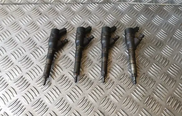 Fuel injectors set
