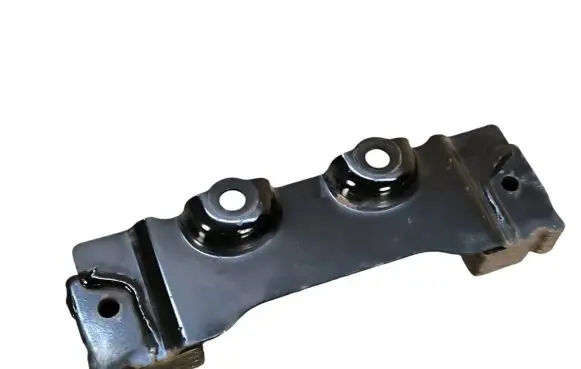Subaru Outback (BT) Rear differential/diff mount bracket 32283