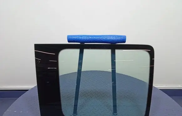 Volkswagen Caddy Rear side window