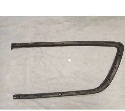 Chrysler Pacifica Rear side glass trim 68227297A 68237297