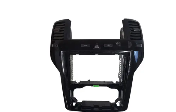 Opel Zafira B Radio/GPS head unit trim 13162556 13162544 13162545