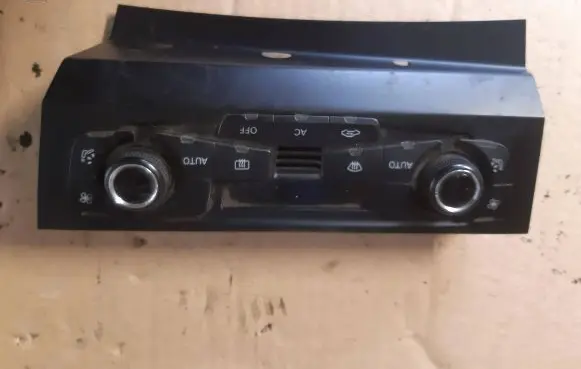 Audi A4 S4 B8 8K Climate control unit 8T1820043AB A2C53307434