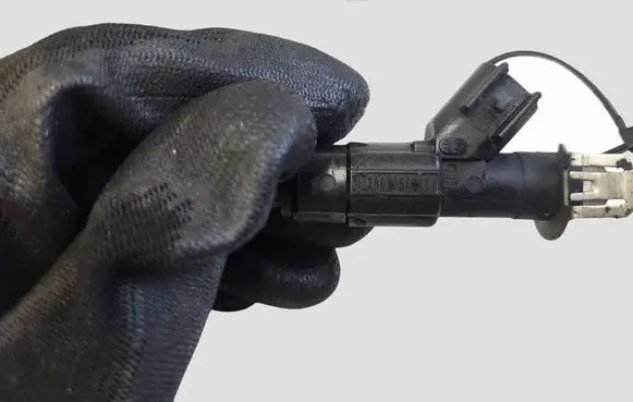 Ford Focus C-MAX Fuel injector 0280156154