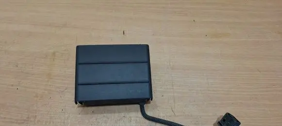 Audi A6 S6 C6 4F ACC Distronic radar sensor grill/trim 4F0853631