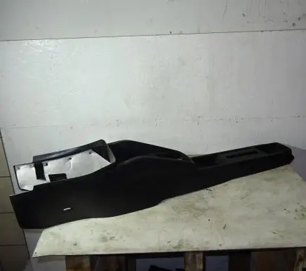 Skoda Fabia Mk3 (NJ) Center console