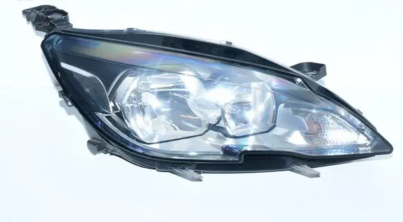 Peugeot 308 Headlight/headlamp 9677522980