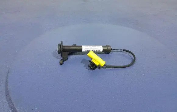 BMW 2 F45 Engine bonnet/hood hinges 7450944
