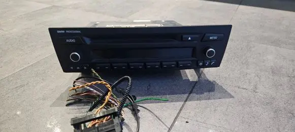 BMW X1 E84 Sound system wiring loom 106887 9242501 VD1029A6155089