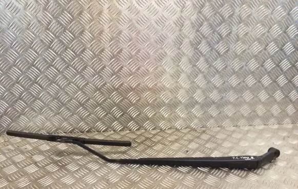 Toyota Corolla Verso E121 Front wiper blade arm 6800
