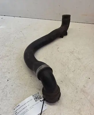Mercedes-Benz S W220 Engine coolant pipe/hose A2205000075